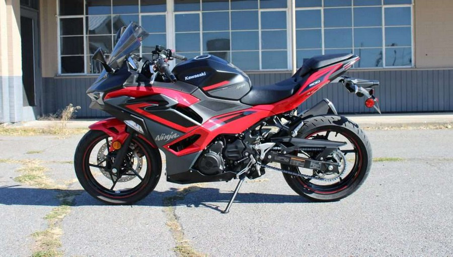 2024 KAWASAKI NINJA 500