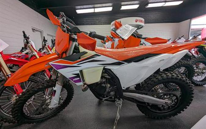 2024 KTM 125 XC