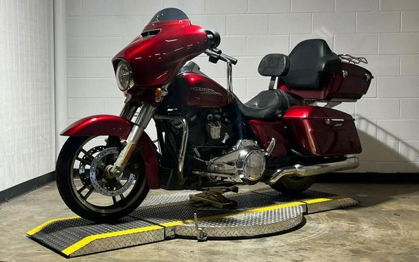 FLHXS 2017 Street Glide Special