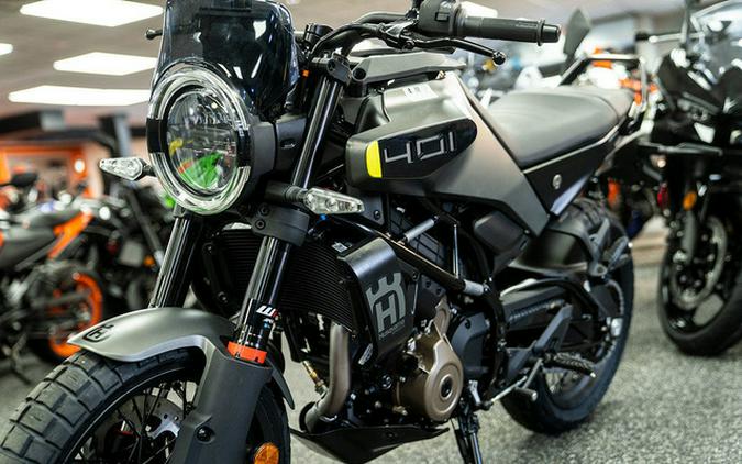 2024 Husqvarna SVARTPILEN 401