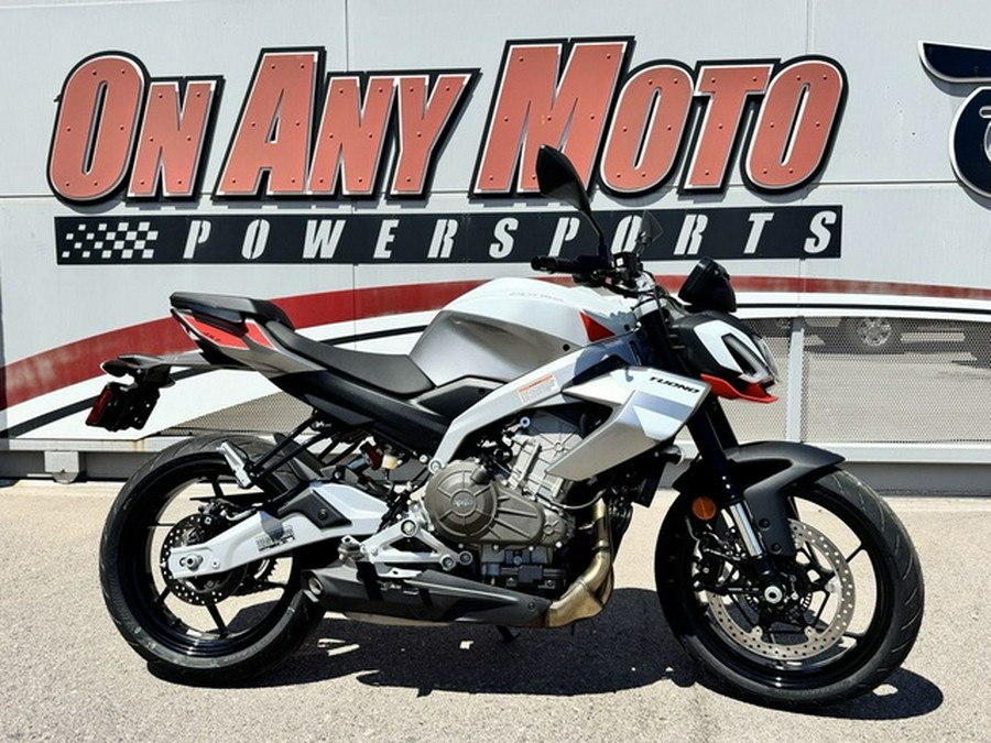 2026 Aprilia Tuono 457