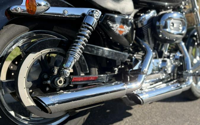 XL1200C 2011 1200 Custom