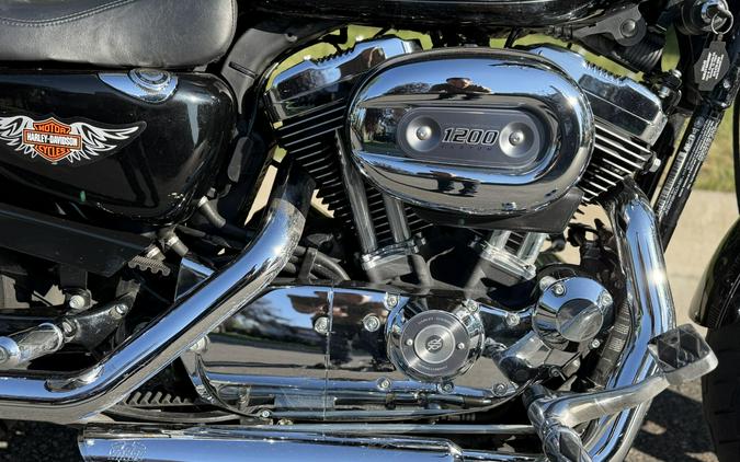 XL1200C 2011 1200 Custom