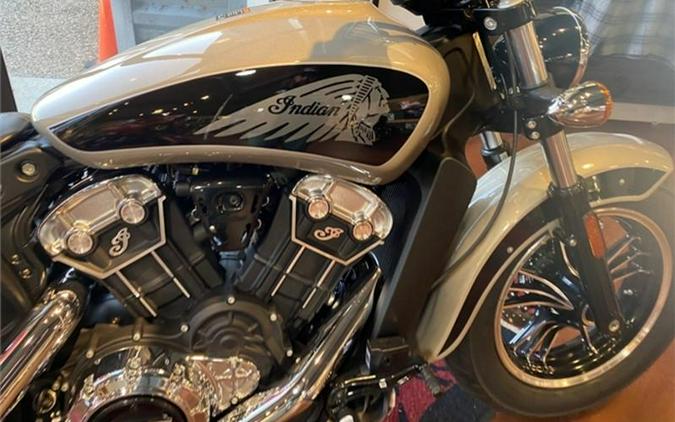 2022 Indian Motorcycle® Scout® ABS Silver Quartz Metallic/Black