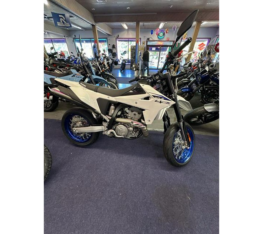 2025 Suzuki DR-Z4SM