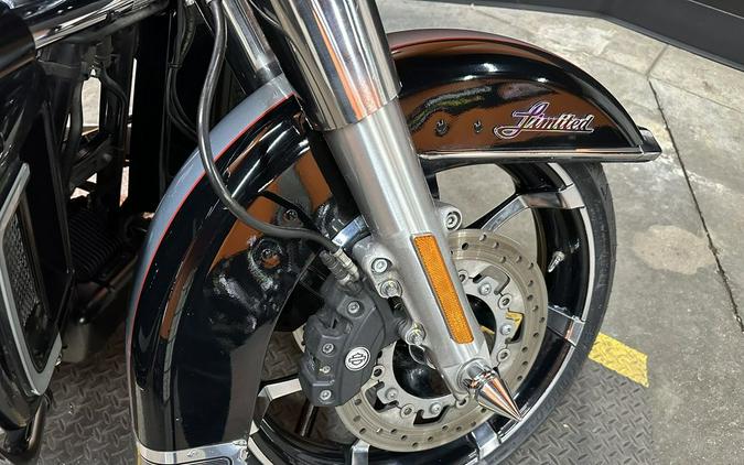 2015 Harley-Davidson® FLHXS - Street Glide® Special