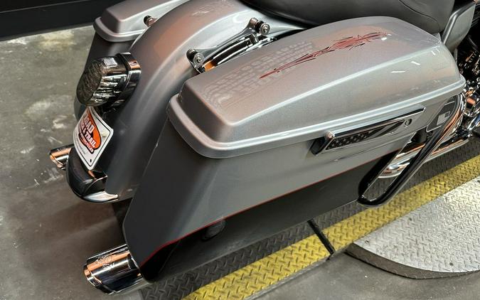 2015 Harley-Davidson® FLHXS - Street Glide® Special