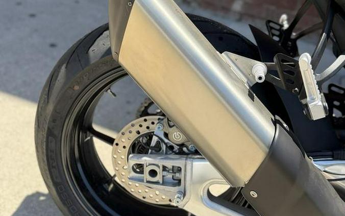 2024 Aprilia® Tuono V4 1100