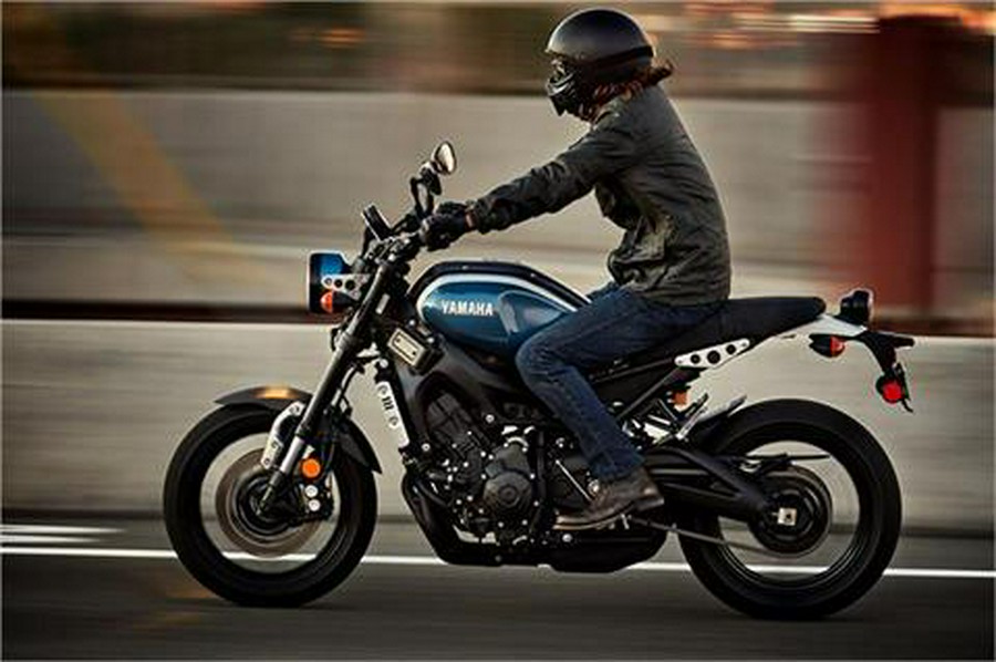 2017 Yamaha XSR900