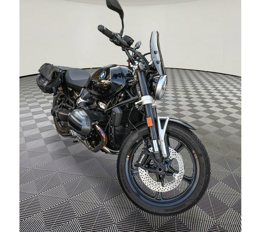 2024 BMW R 12 Blackstorm Metallic