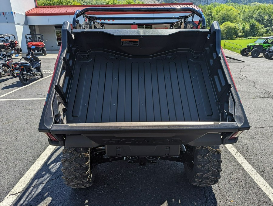 2023 Honda PIONEER 1000-6 Deluxe Crew