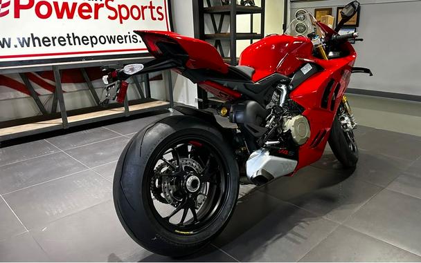 2024 Ducati Panigale V4 S