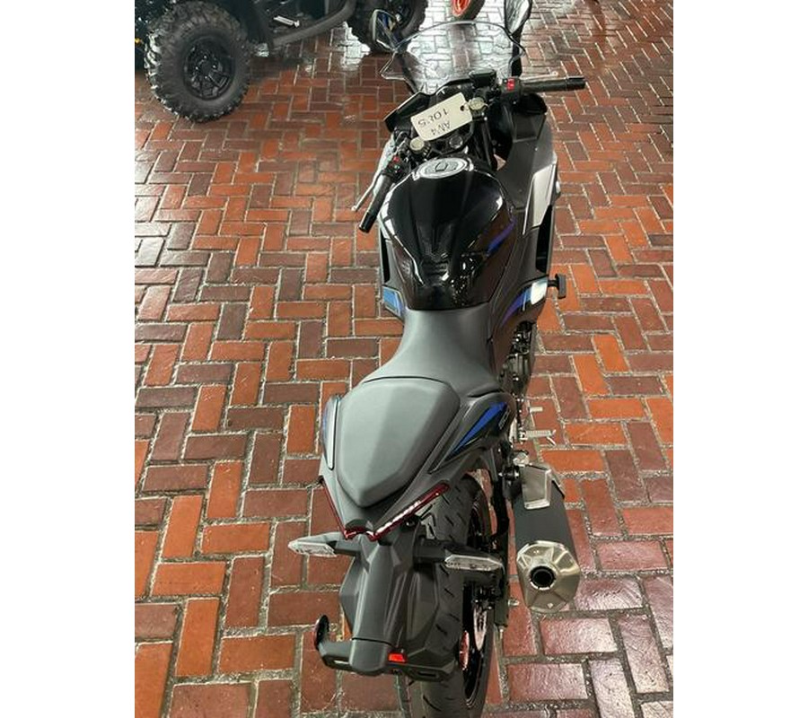 2025 Kawasaki Ninja® 500 SE ABS