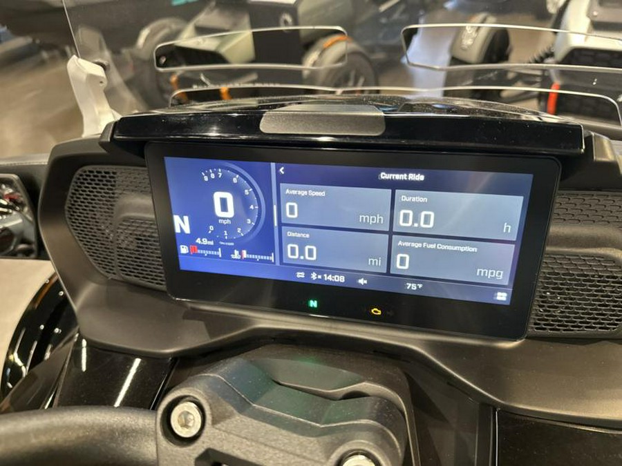 2025 Can-Am® Spyder F3 Limited Platine Wheels