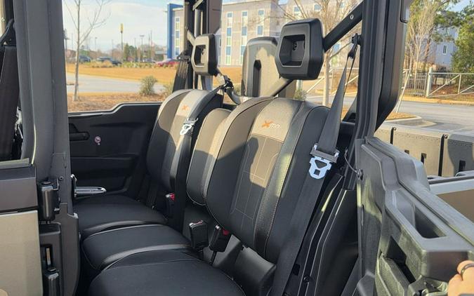 2026 Can-Am Defender MAX X mr with Half Doors HD11