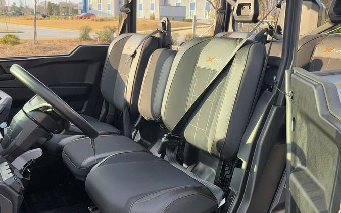 2026 Can-Am Defender MAX X mr with Half Doors HD11