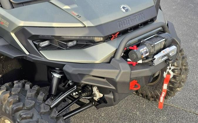 2026 Can-Am Defender MAX X mr with Half Doors HD11