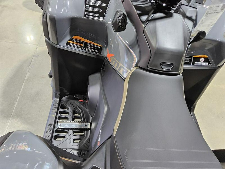 2026 Can-Am® Outlander X mr 1000R Granite Grey
