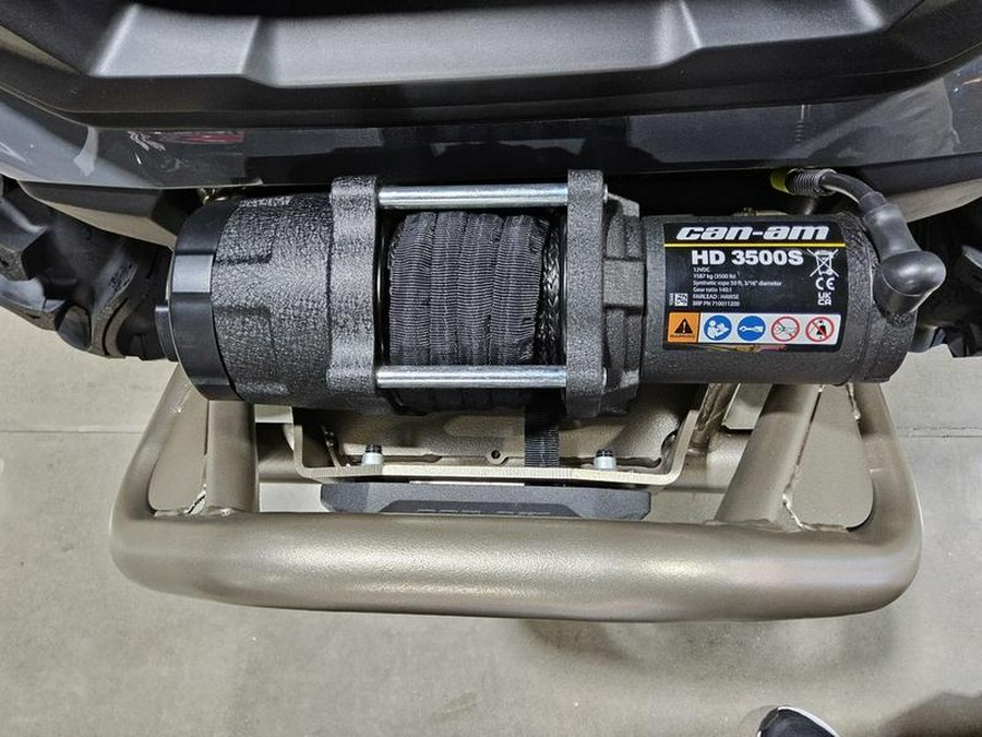 2026 Can-Am® Outlander X mr 1000R Granite Grey