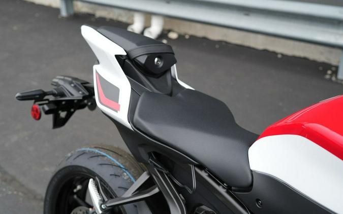 2026 Yamaha YZF-R9