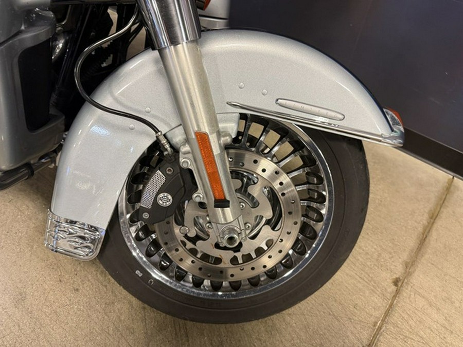 2012 Harley-Davidson Touring FLHTK - Electra Glide Ultra Limited