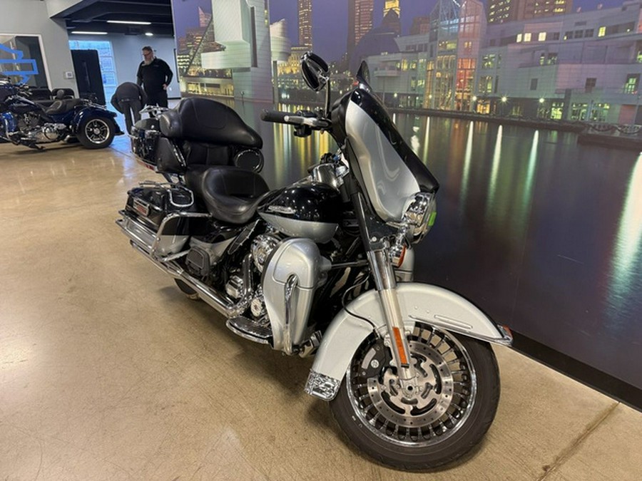 2012 Harley-Davidson Touring FLHTK - Electra Glide Ultra Limited