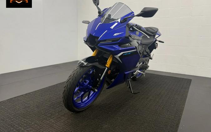 2025 Yamaha YZF-R3