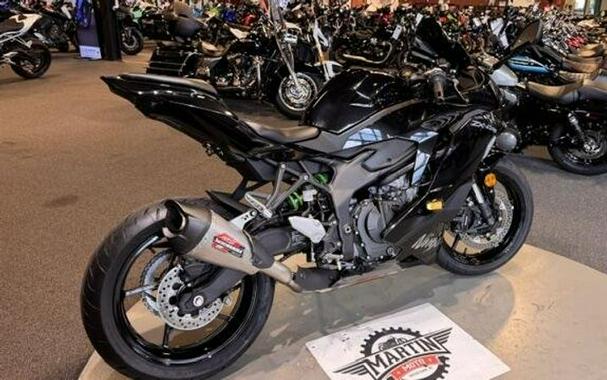 Used 2024 Kawasaki Ninja ZX-4RR