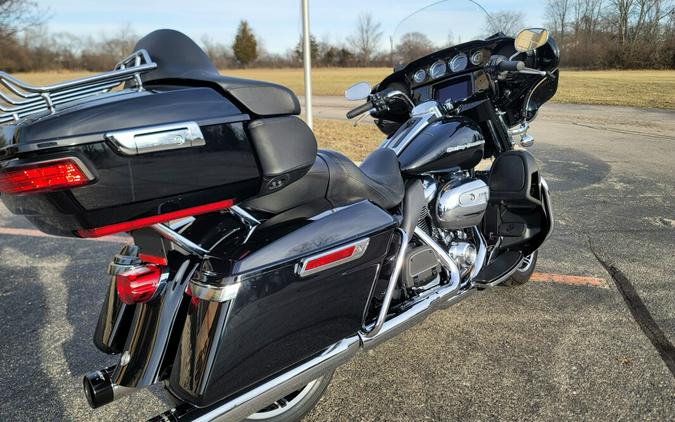 2020 Harley-Davidson Ultra Limited Vivid Black