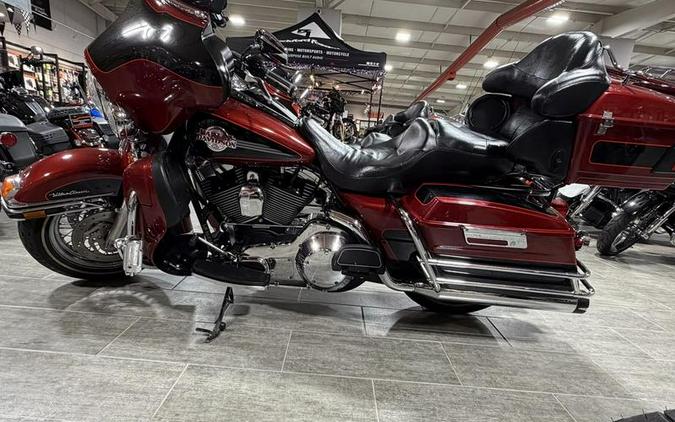 2006 Harley-Davidson® FLHTCUI - Ultra Classic® Electra Glide®
