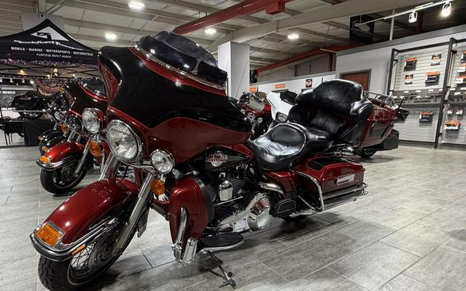 2006 Harley-Davidson® FLHTCUI - Ultra Classic® Electra Glide®