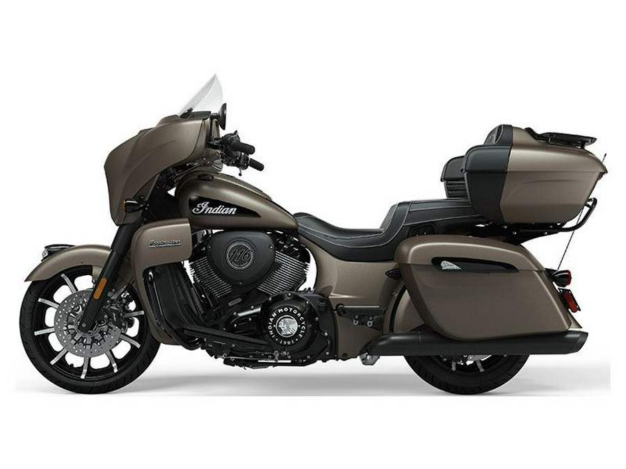 2021 Indian Motorcycle Roadmaster® Dark Horse®