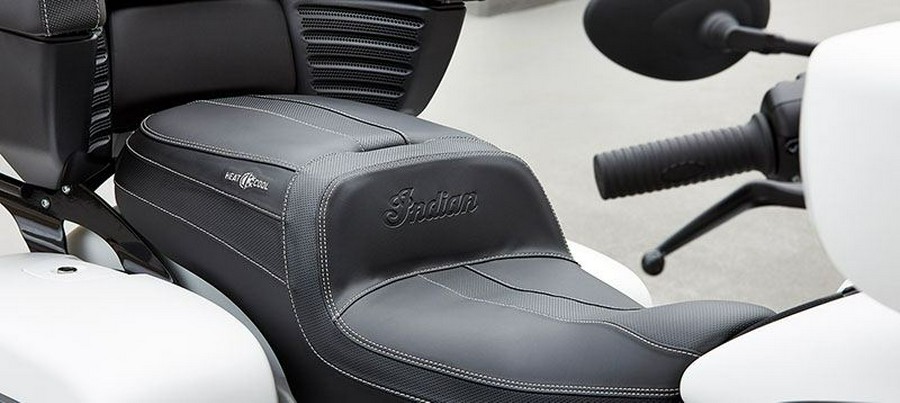 2021 Indian Motorcycle Roadmaster® Dark Horse®