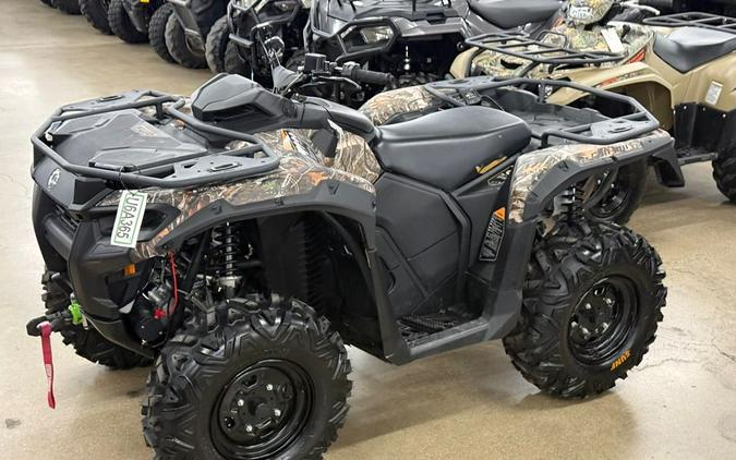 2023 Can-Am OUTLANDER 700