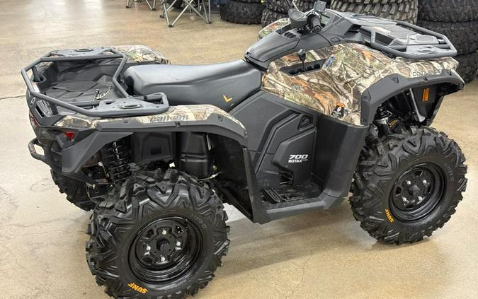 2023 Can-Am OUTLANDER 700