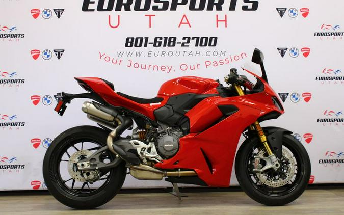 New 2026 Ducati PANIGALE V2