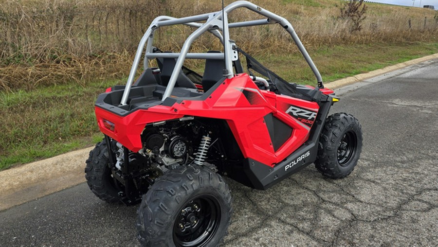 2026 Polaris RZR 200 EFI