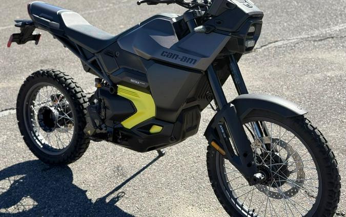 2025 Origin® - DEMO - Can-Am