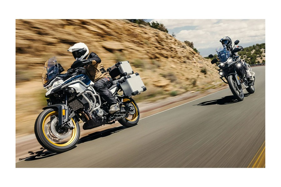 2025 CFMOTO Ibex 800 E