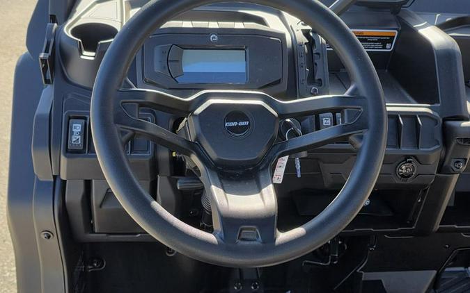 2026 Can-Am Defender DPS HD7