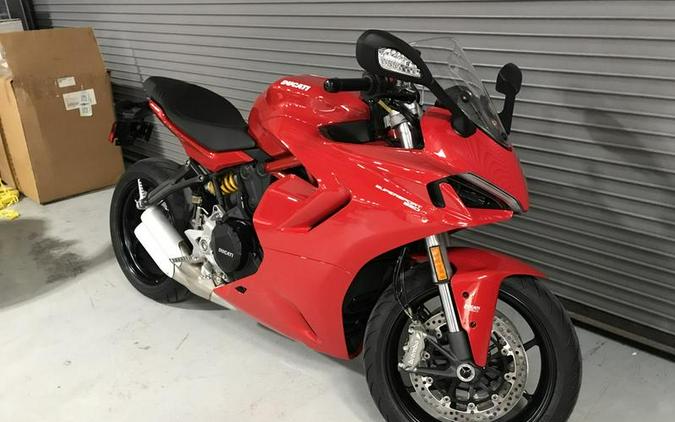 2024 Ducati Supersport 950 Red