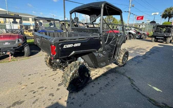 2024 Can-Am® Defender XT HD10