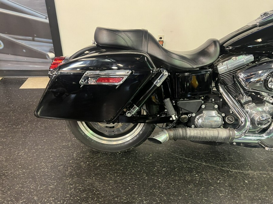 2015 Harley-Davidson Switchback Vivid Black FLD