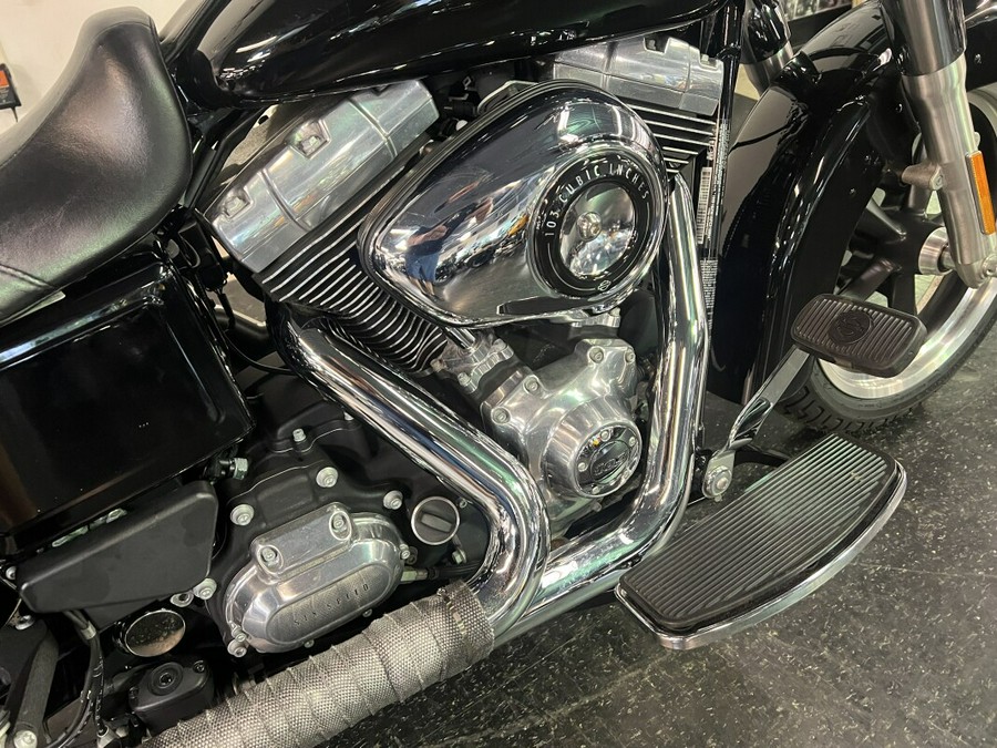 2015 Harley-Davidson Switchback Vivid Black FLD