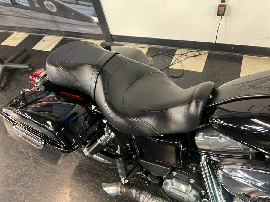 2015 Harley-Davidson Switchback Vivid Black FLD