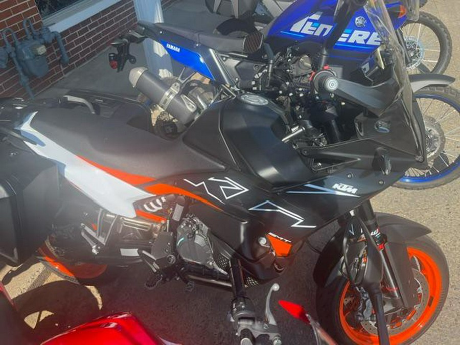 2024 KTM KTM 890 SMT