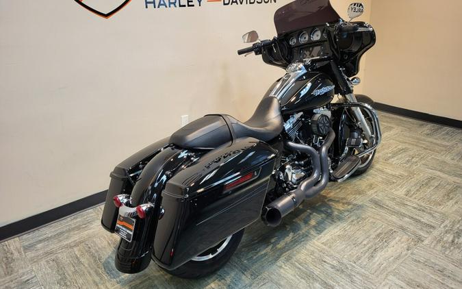 2016 Harley-Davidson® Street Glide® Special Vivid Black FLHXS