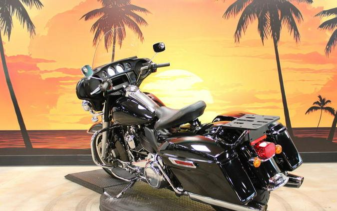 2024 Harley-Davidson® FLHTP