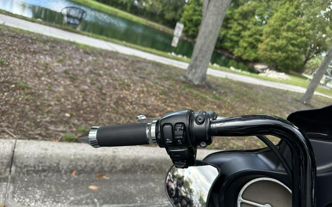 1999 Harley-Davidson® Electra Glide Standard Black