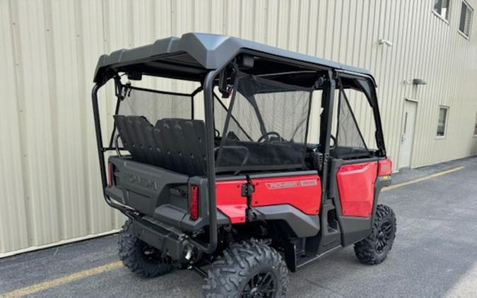 2026 Honda Pioneer 1000-5 Deluxe